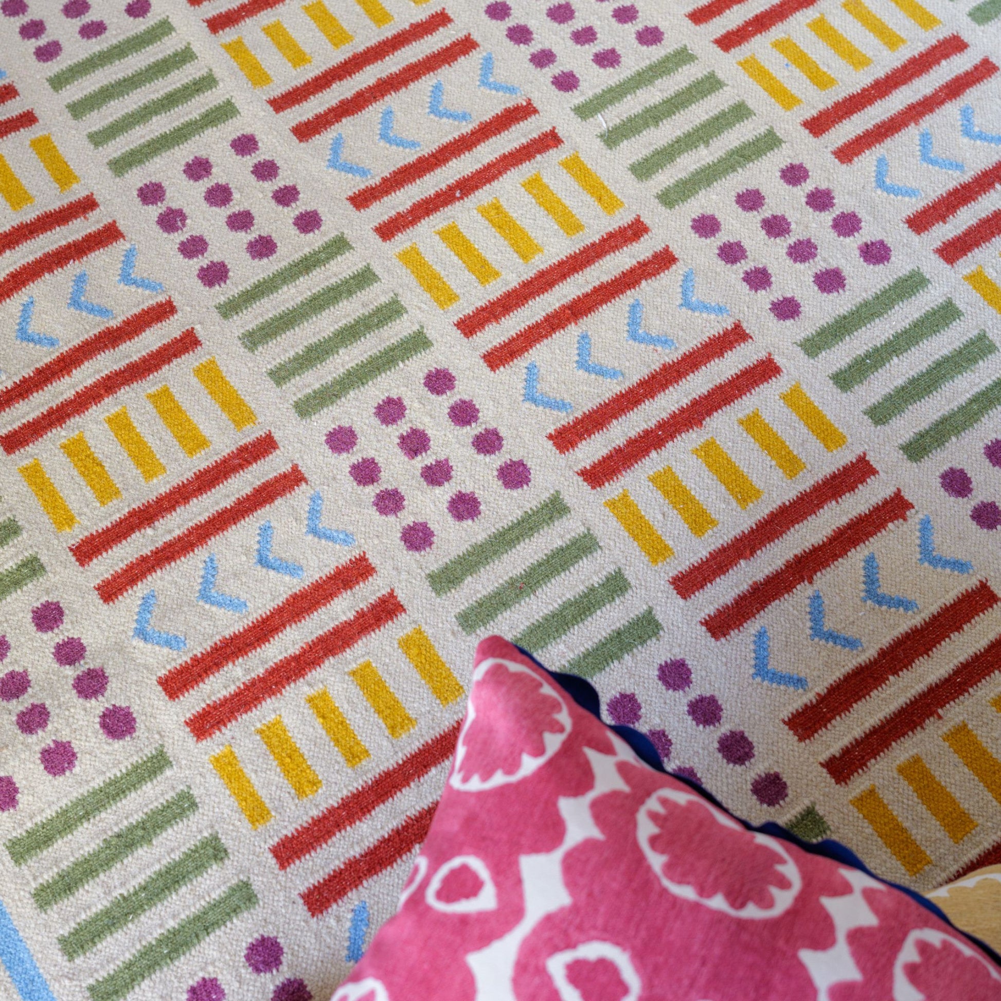 arrow rug multicoloured