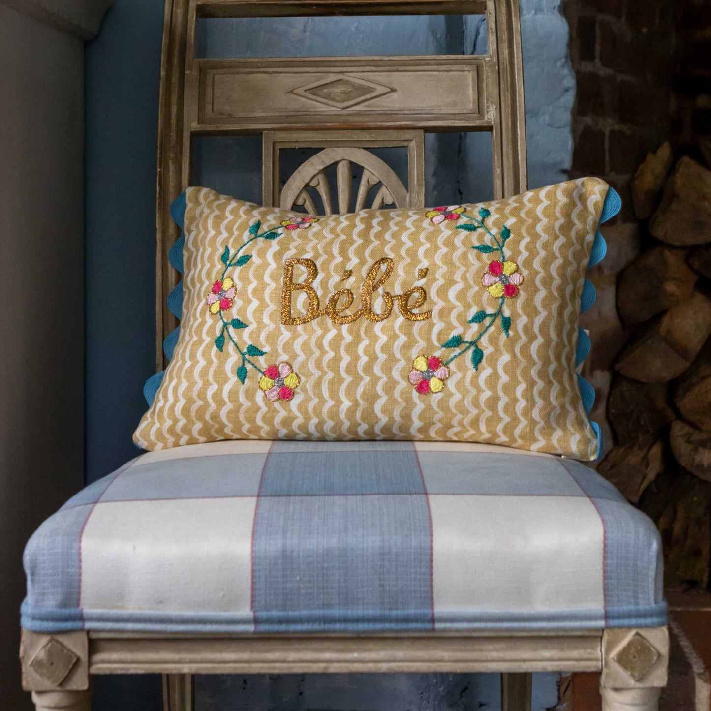 Bebe Oblong Cushion Gold