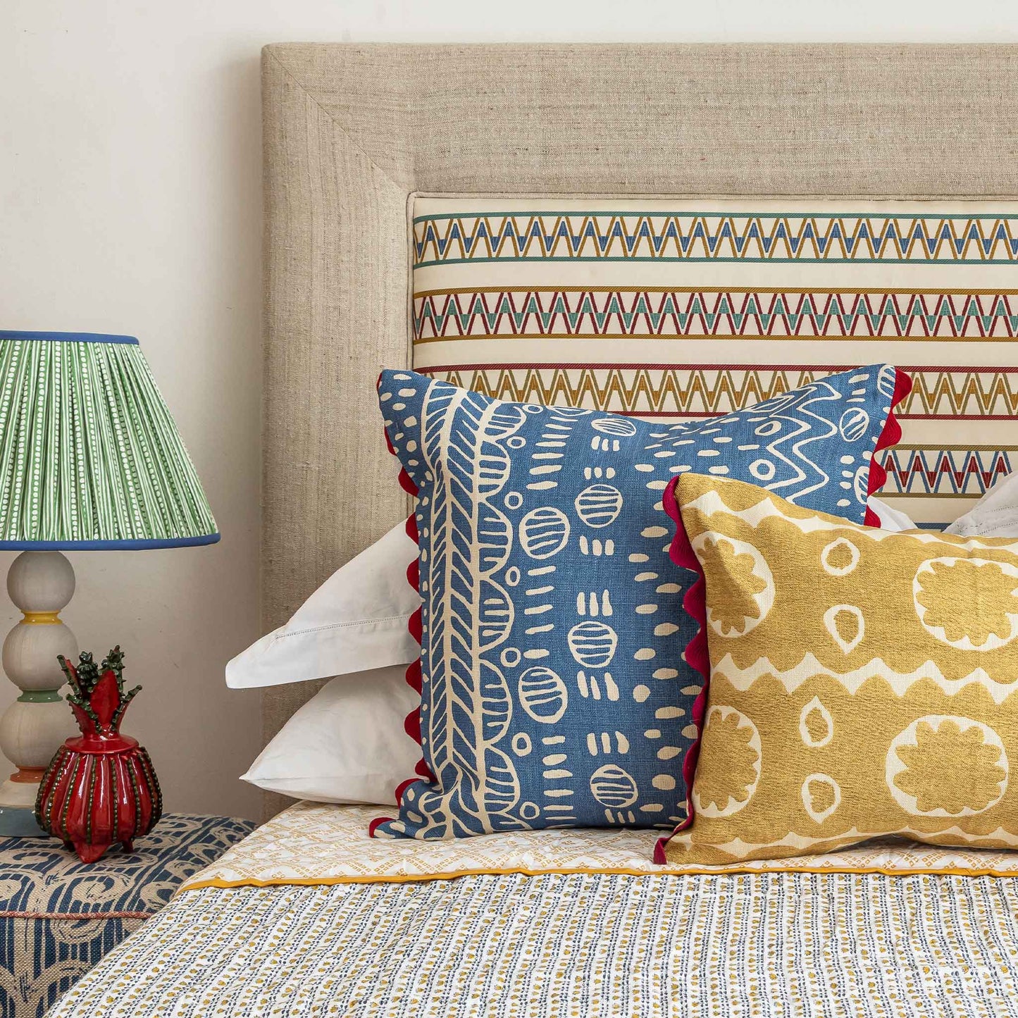 osborne gold cushion
