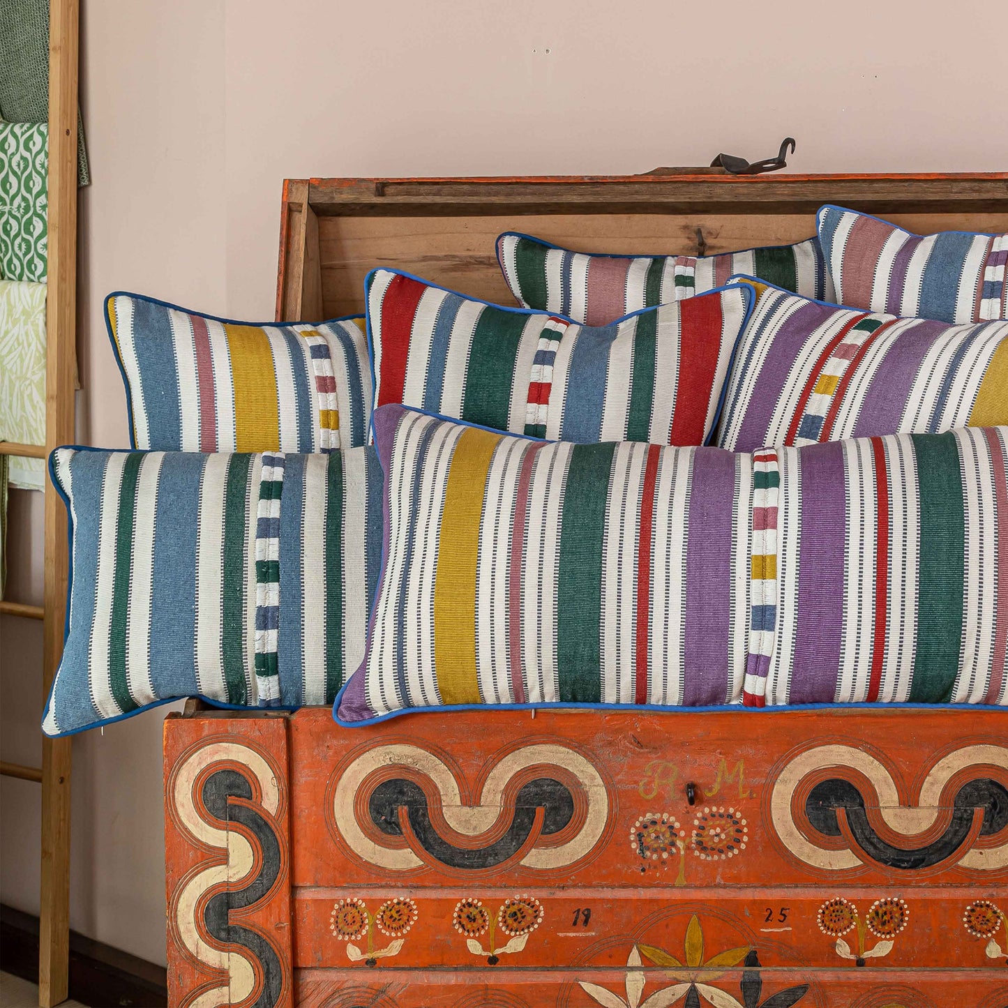 Raya Square Cushion Blue