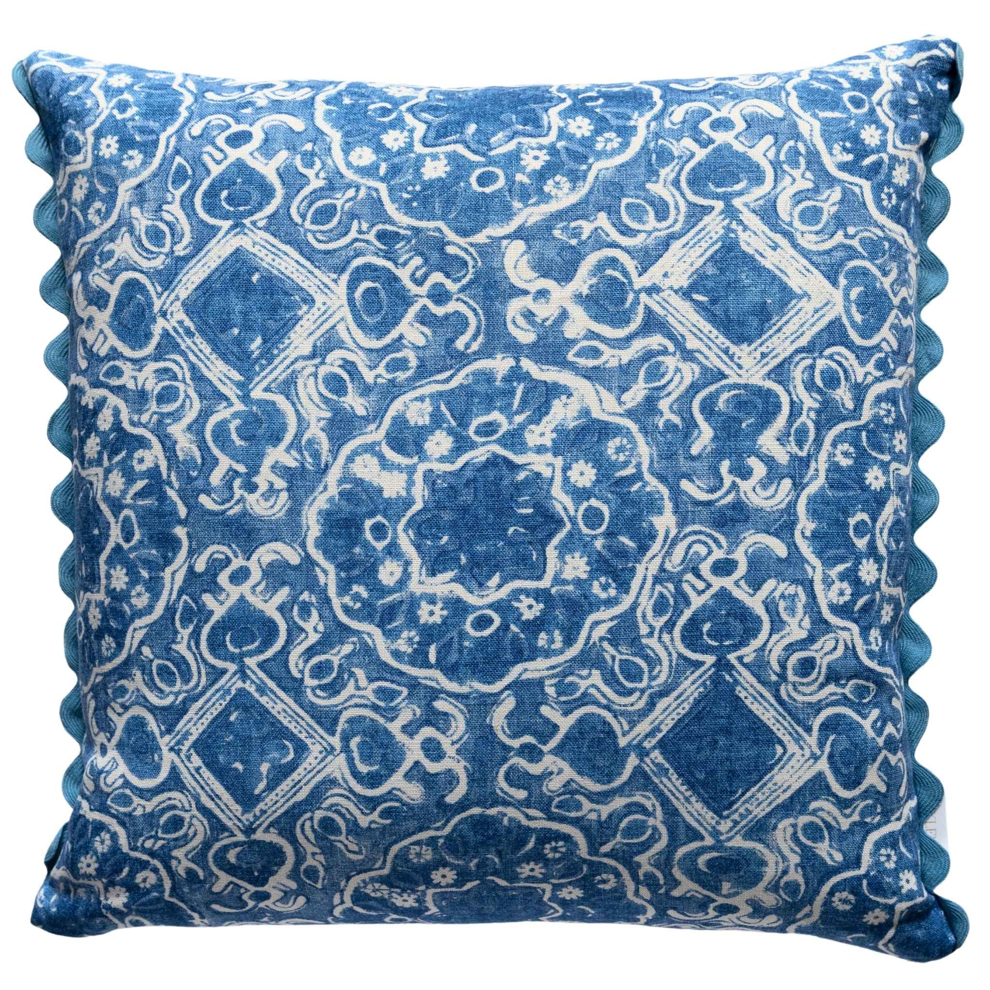 ashcombe blue patterned cushoion