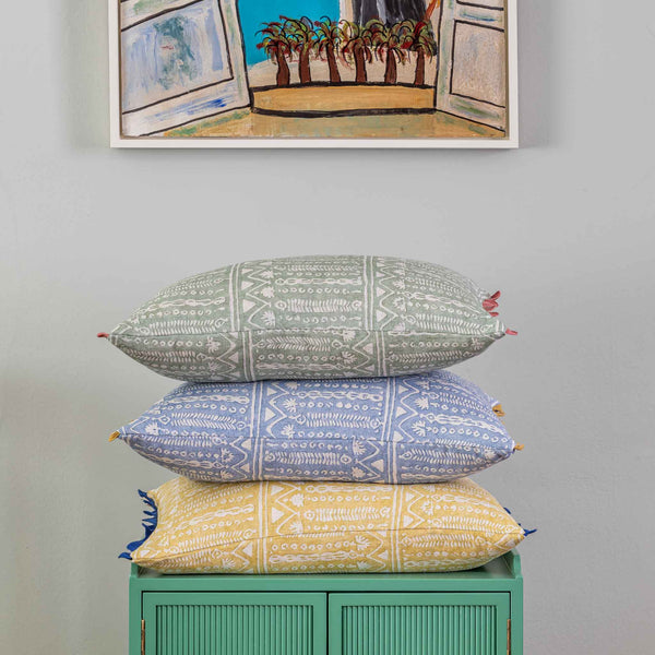 Abingdon Oblong Cushion Gold