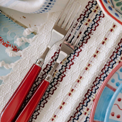 red cutlery wicklewood