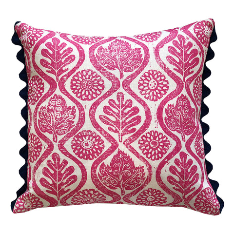 Oakleaves Bright Pink Square Cushion